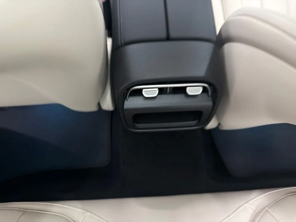New 2027 Black Mercedes-Benz E 350 image 24