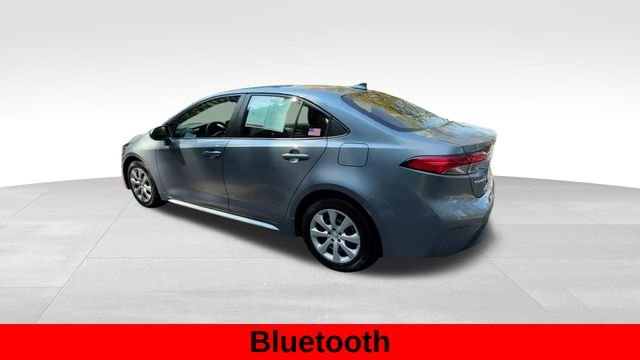 Used 2024  Toyota LE image 5