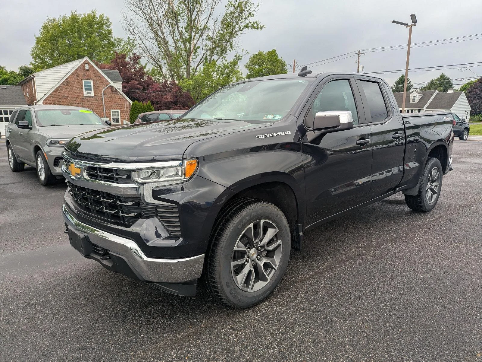 Used 2023 Dark Ash Metallic Chevrolet LT (2FL) image 3