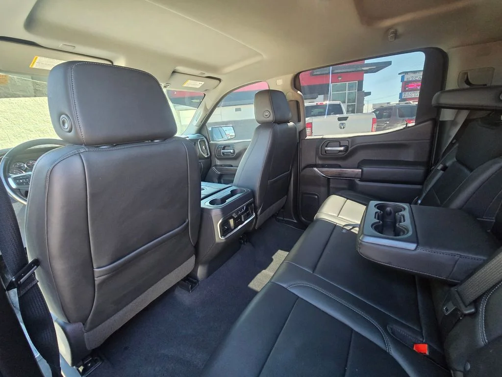 Used 2020 Shadow Gray Metallic Chevrolet LTZ image 9