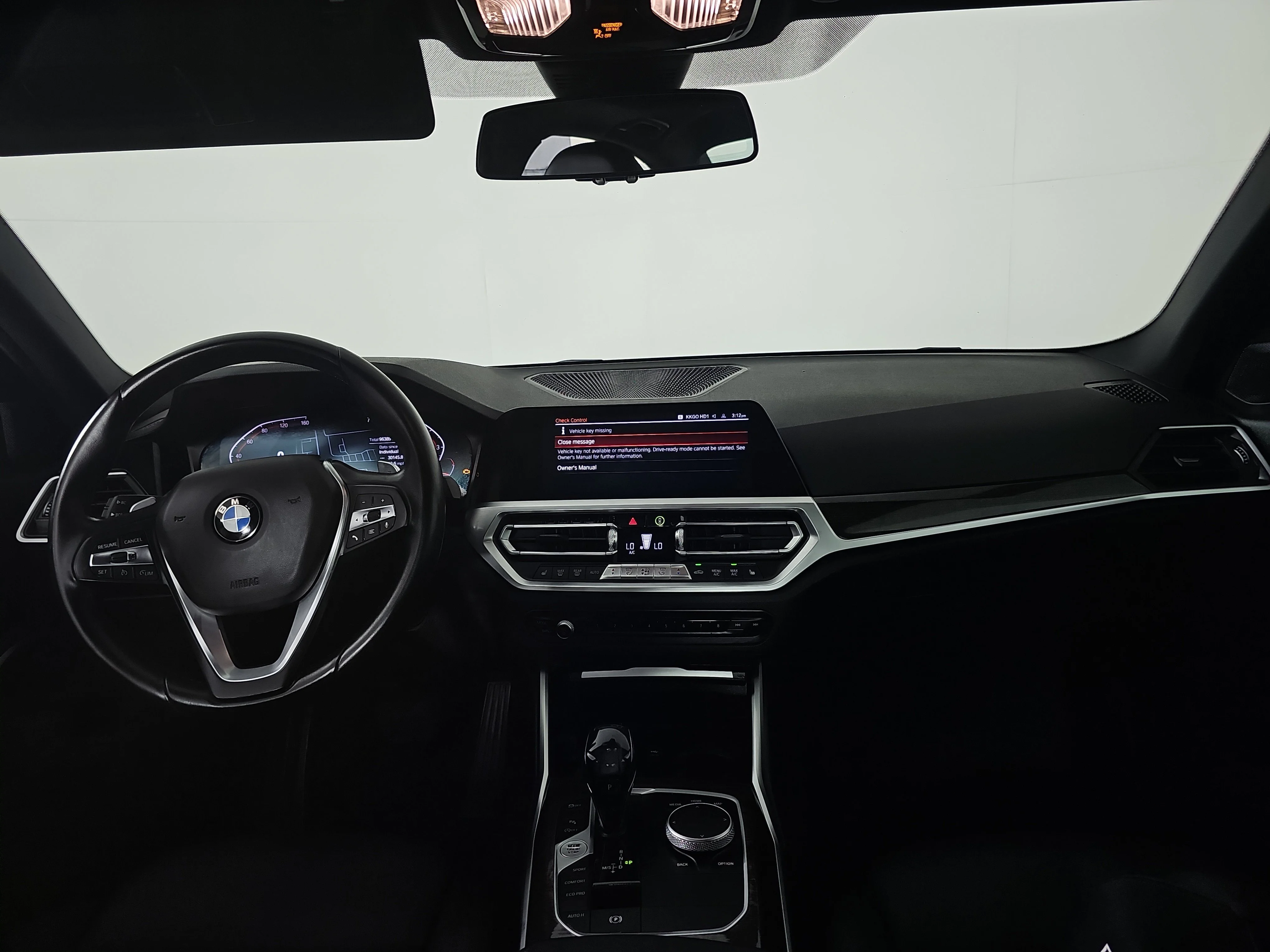 Used 2021 Alpine White BMW  image 19