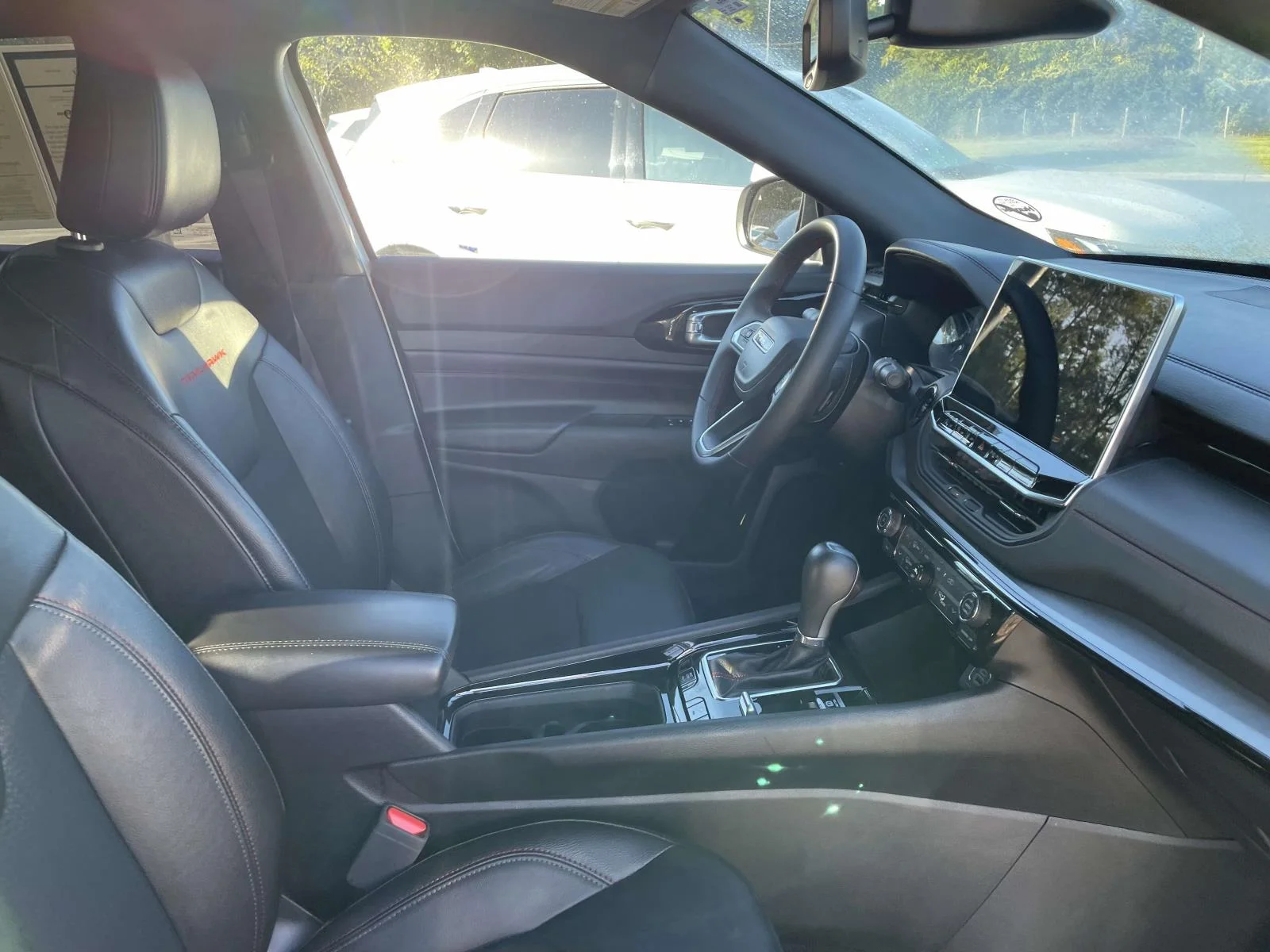 Used 2024 White Jeep Trailhawk 4x4 image 9