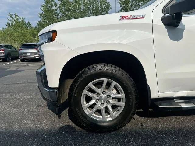 Used 2021 White Chevrolet LTZ image 19