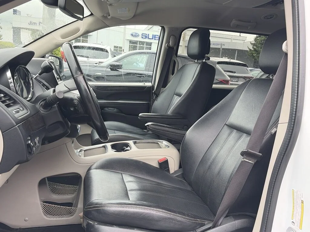 Used 2019 Bright White Dodge Crew Dilawri Certified   No Accidents   Regularly image 19