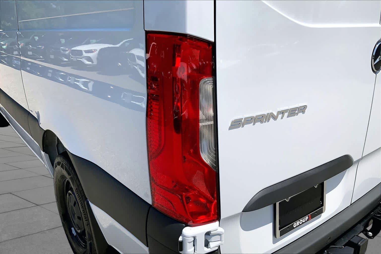 New 2026 Arctic White Mercedes-Benz  image 17