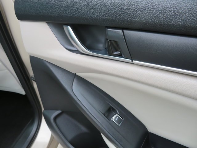 Used 2018 Kona Coffee Metallic Honda LX 1.5T image 10