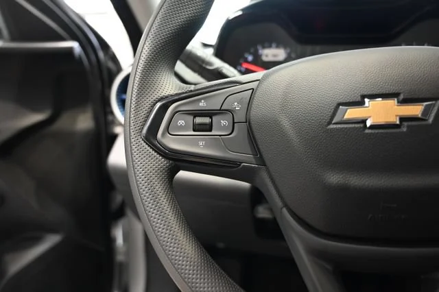 New 2026 Summit White Chevrolet LS image 21