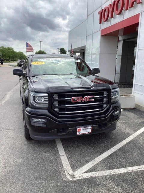 2017 GMC Sierra 4WD Double Cab Standard Box SLT's photo