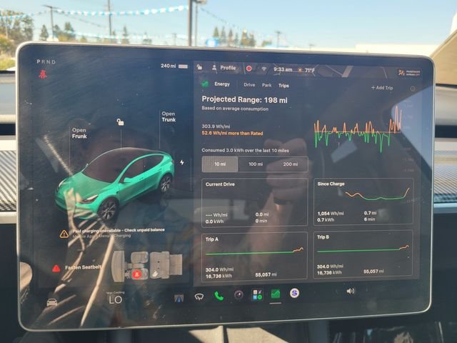 Used 2024  Tesla Long Range image 29
