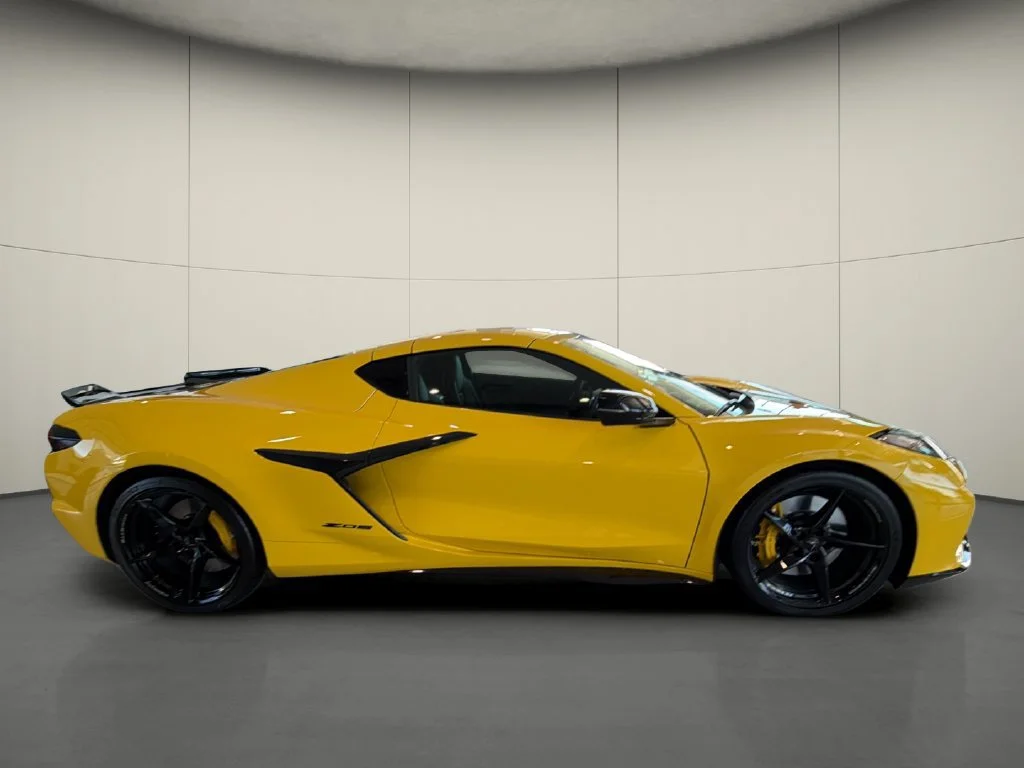 New 2027 Competition Yellow Tintcoat Metallic Chevrolet 3LZ image 3