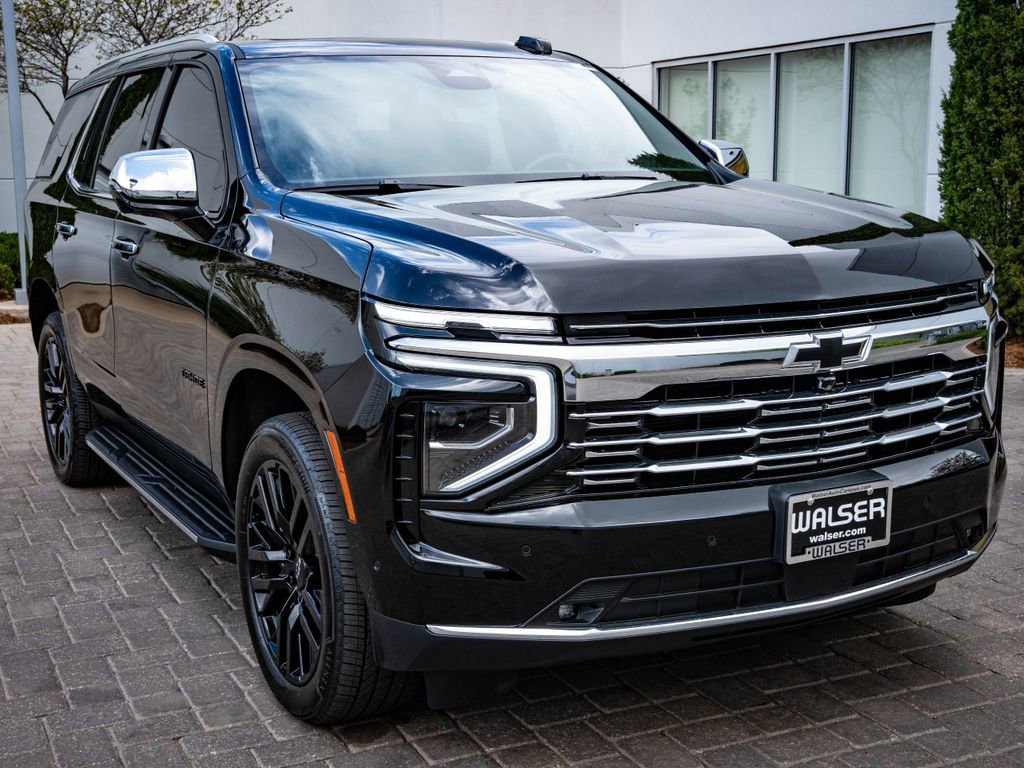 Used 2025 Black Chevrolet Premier image 12