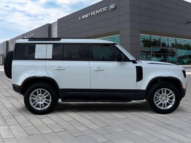Certified Used 2025 Fuji White Land Rover S image 6