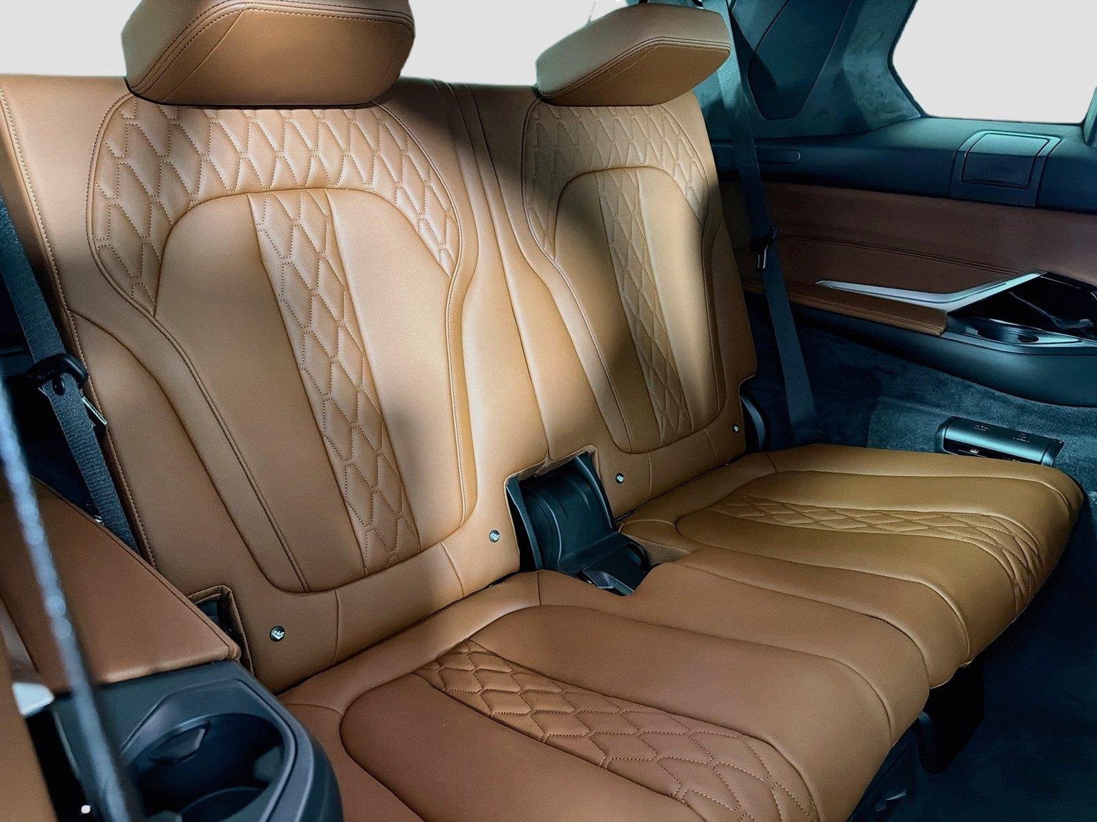 New 2027 Skyscraper Grey Metallic BMW xDrive40i image 26