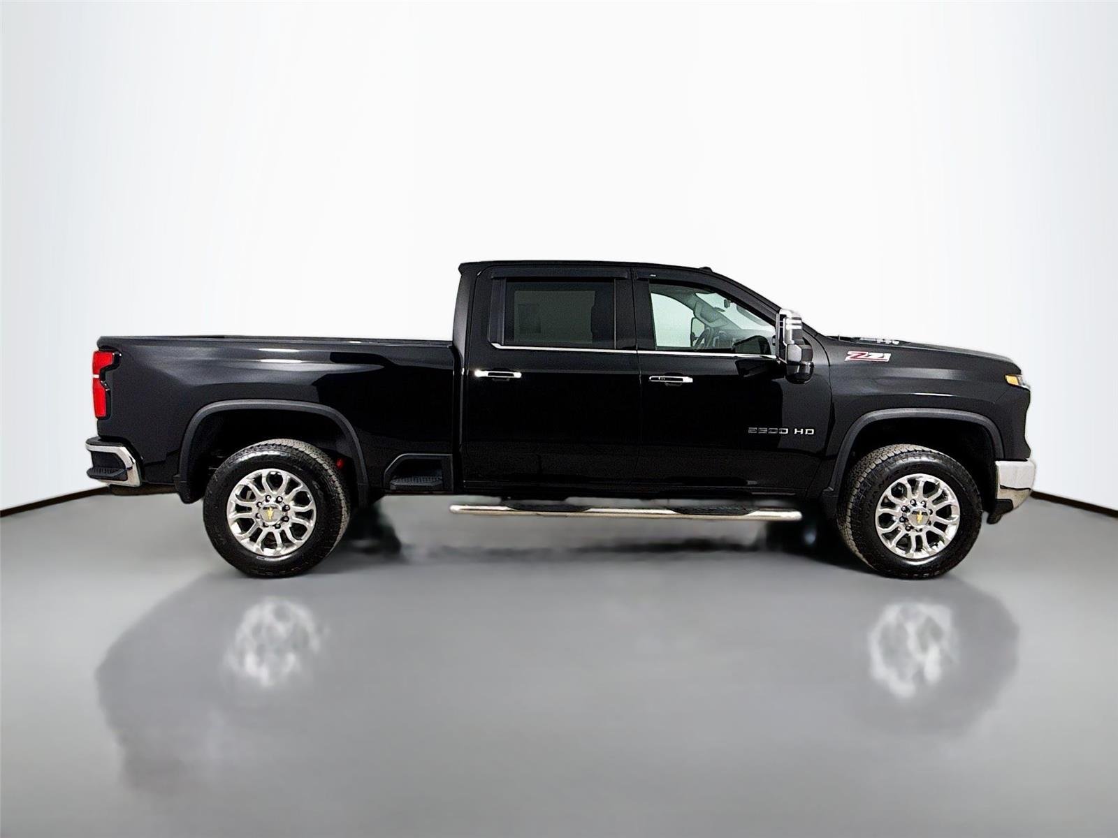 Used 2025 Black Chevrolet LTZ image 10