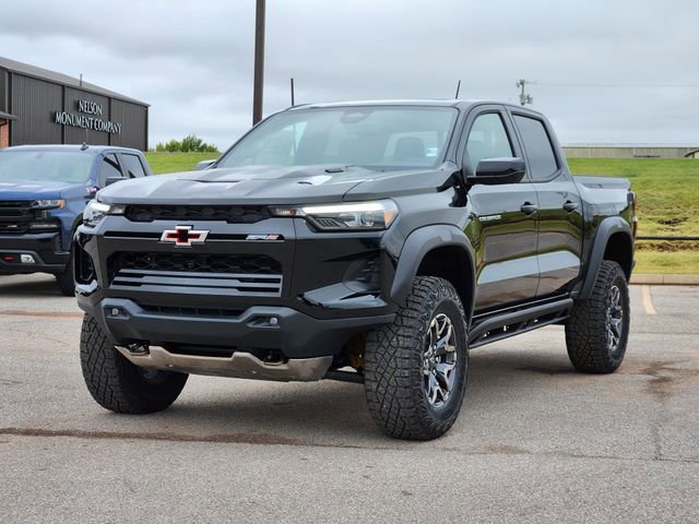 2026 Chevrolet Colorado ZR2 - Photo 2