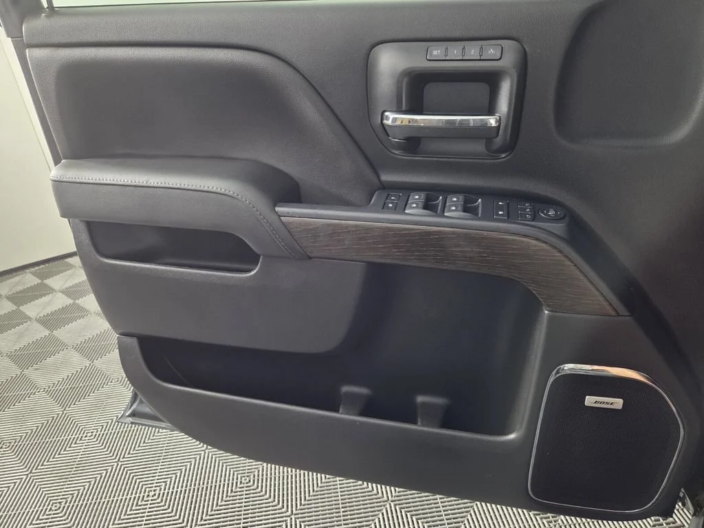 Used 2017 Dark Slate Metallic GMC Denali image 21
