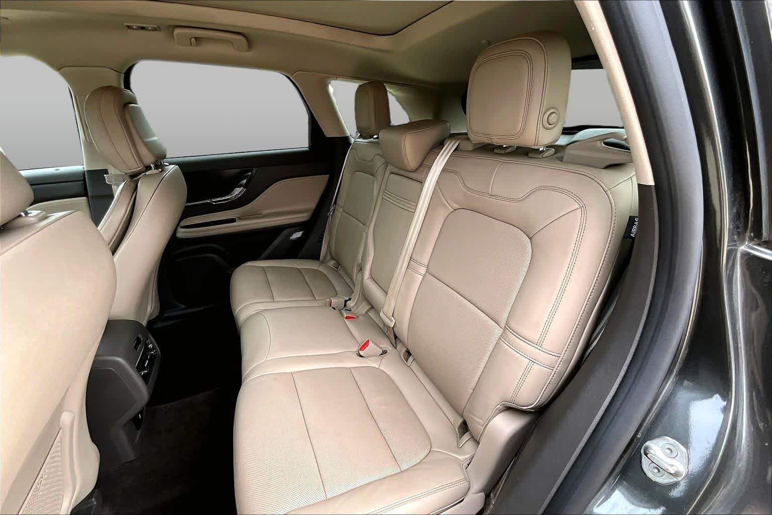 Used 2020 Magnetic Gray Lincoln Reserve image 20