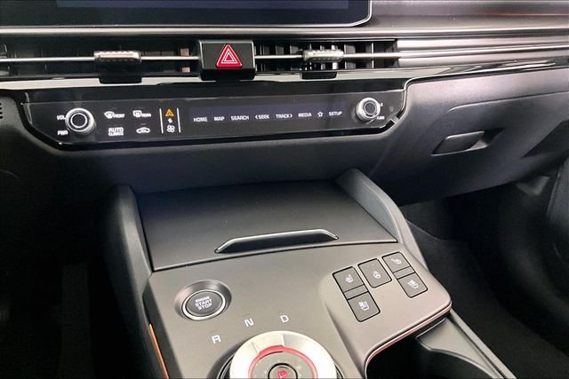 New 2027 Gravity Gray Kia SX Prestige image 7