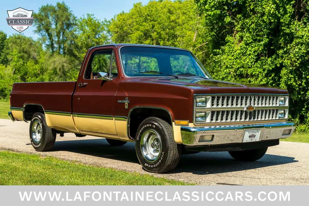 Used 1982 Brown Chevrolet  image 1