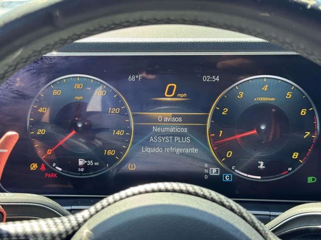 Used 2020 Black Mercedes-Benz GLE 350 image 30