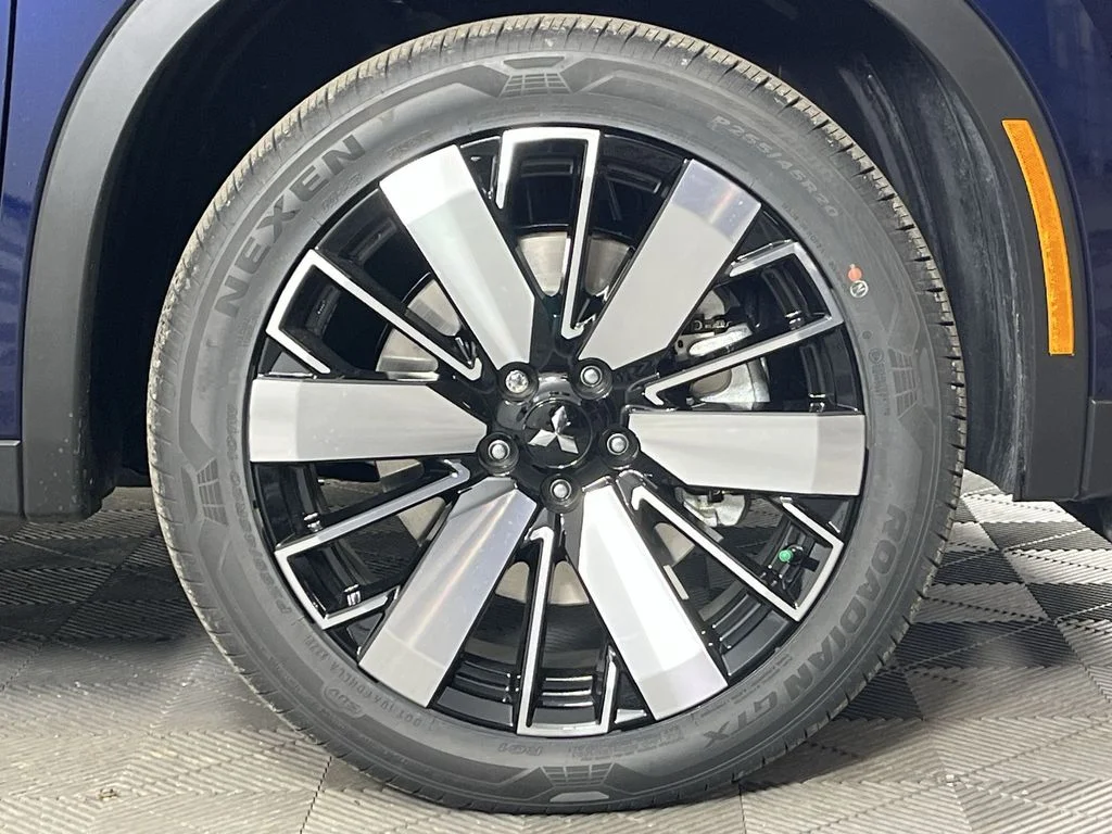 New 2026 Blue Mitsubishi SE 1.5T S-AWC image 11