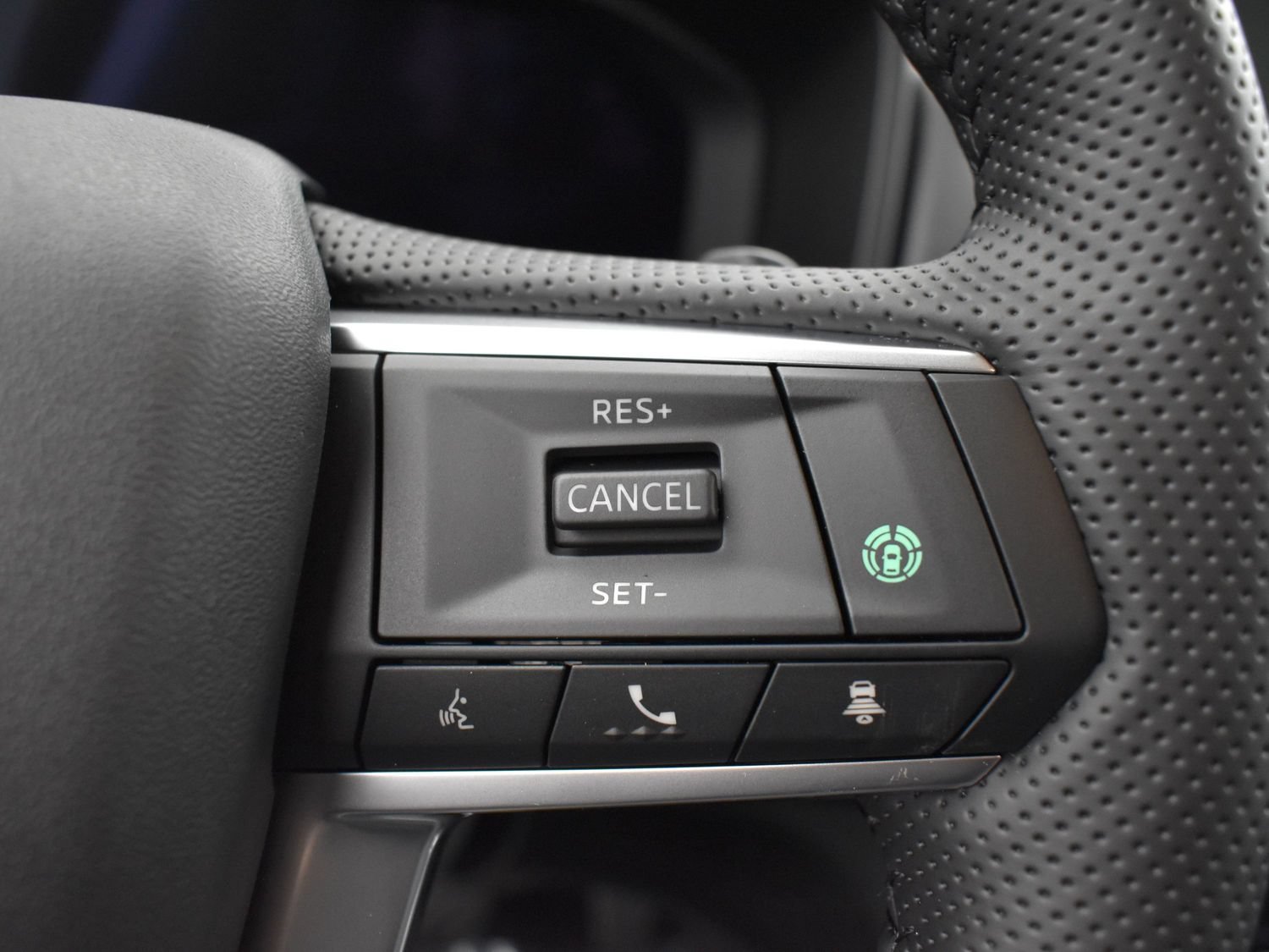 New 2026 Black Mitsubishi SE 1.5T 2WD image 7