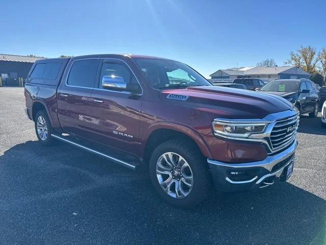 Used 2022 Delmonico Red Pearlcoat Ram Limited image 10