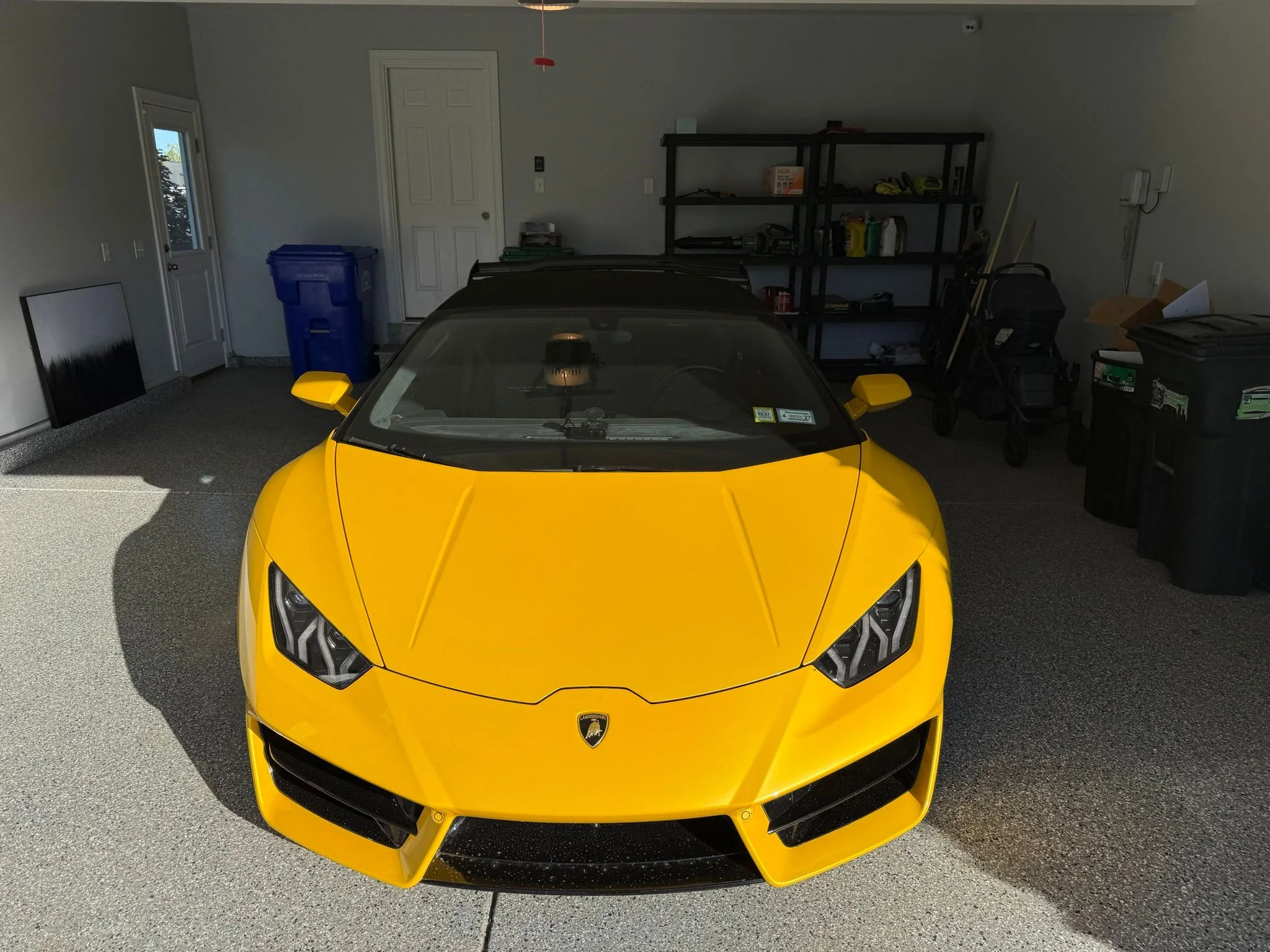 Used 2017 Yellow Lamborghini LP580-2S image 2