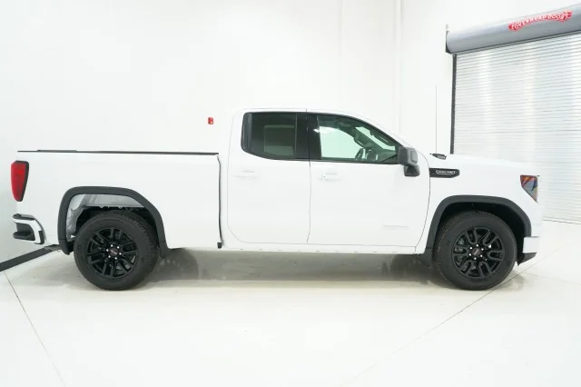New 2026 Summit White GMC Elevation image 4