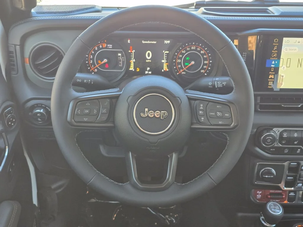 New 2026 White/off-white Jeep Mojave X image 7