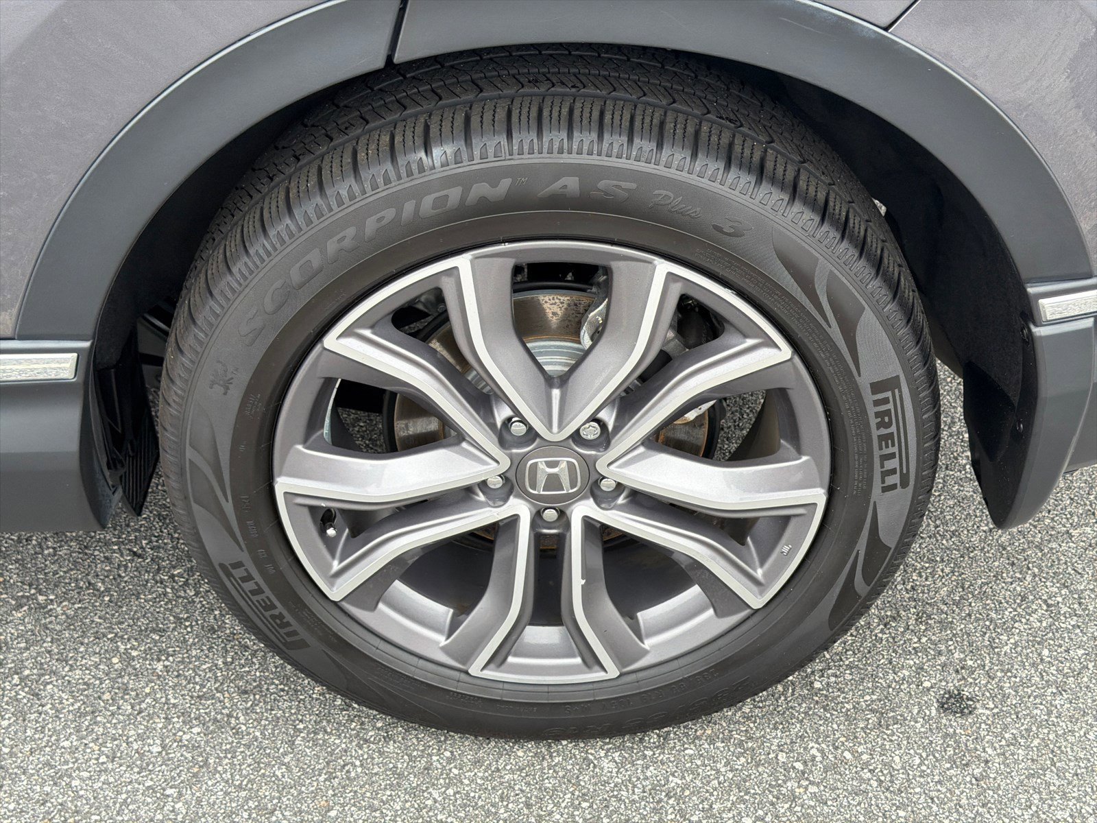 Used 2022 Modern Steel Metallic Honda Touring image 21