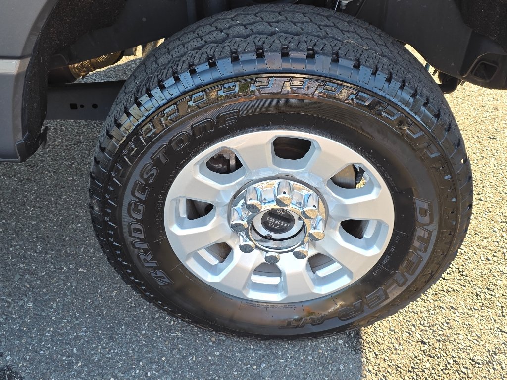 Certified Used 2024 Gray Ford XLT image 19