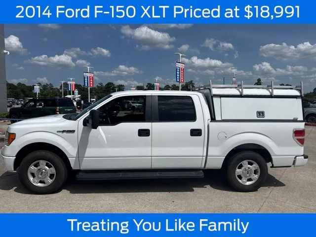 Used 2014 White Ford XLT image 1