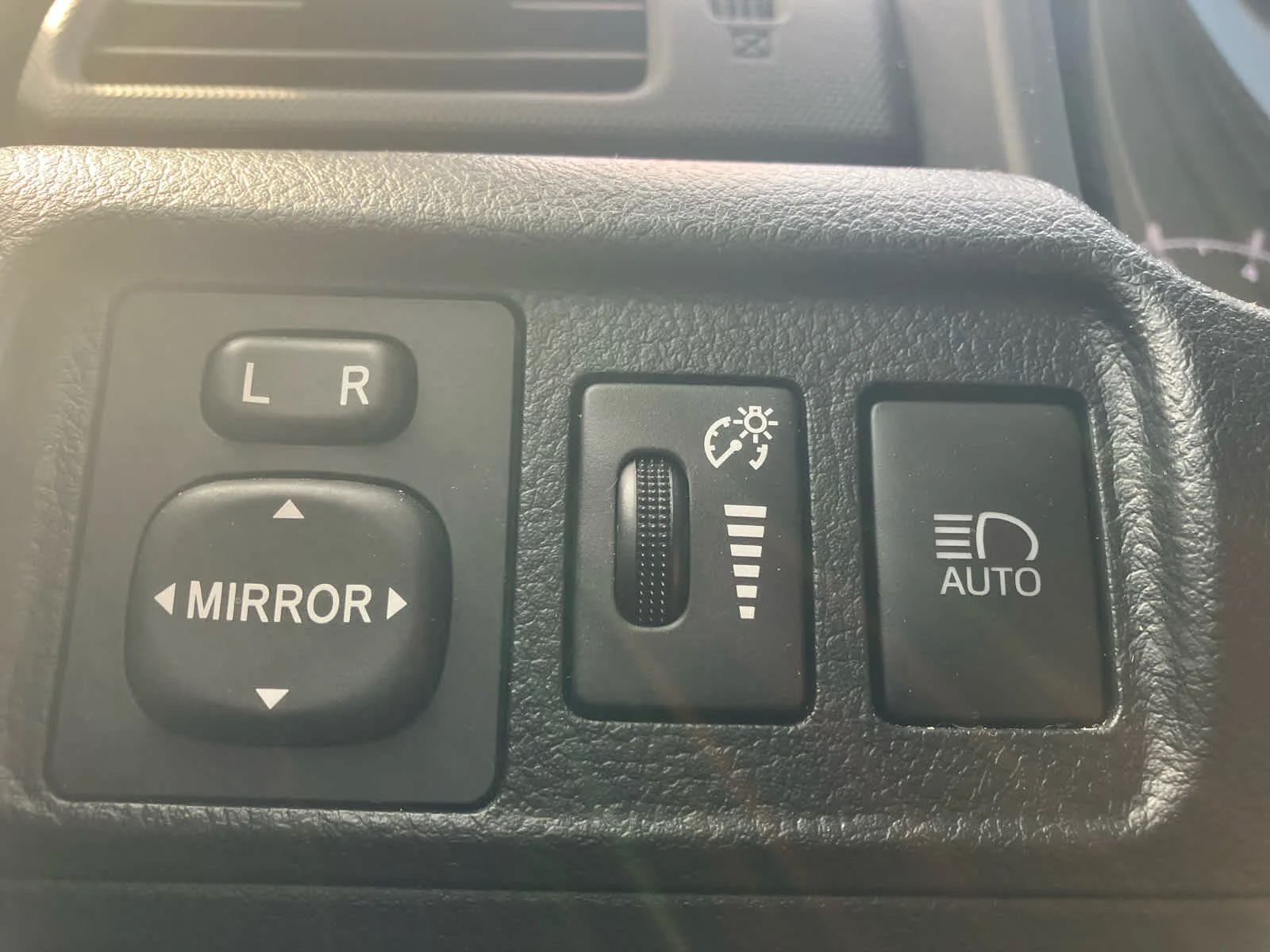 Certified Used 2024 Ice Cap Toyota SR5 Premium image 15