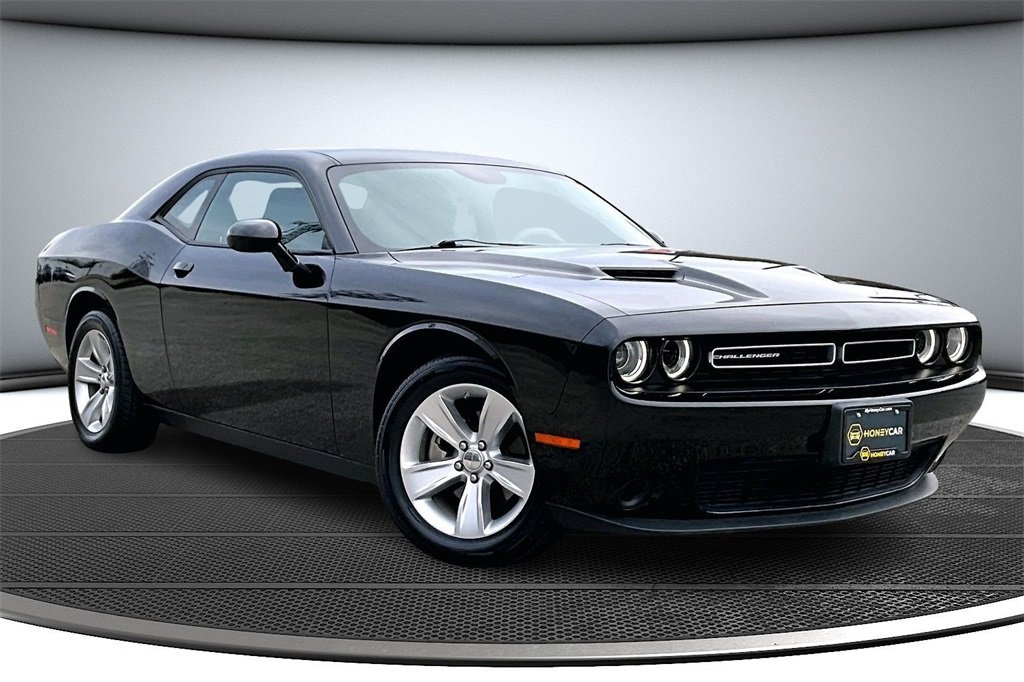 2023 Dodge Challenger SXT