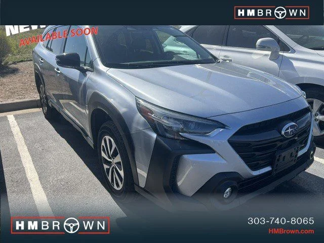 2023 Subaru Outback Premium's photo