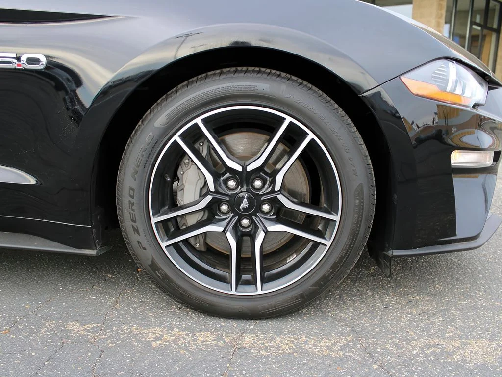 2022 Ford Mustang GT - Photo 28