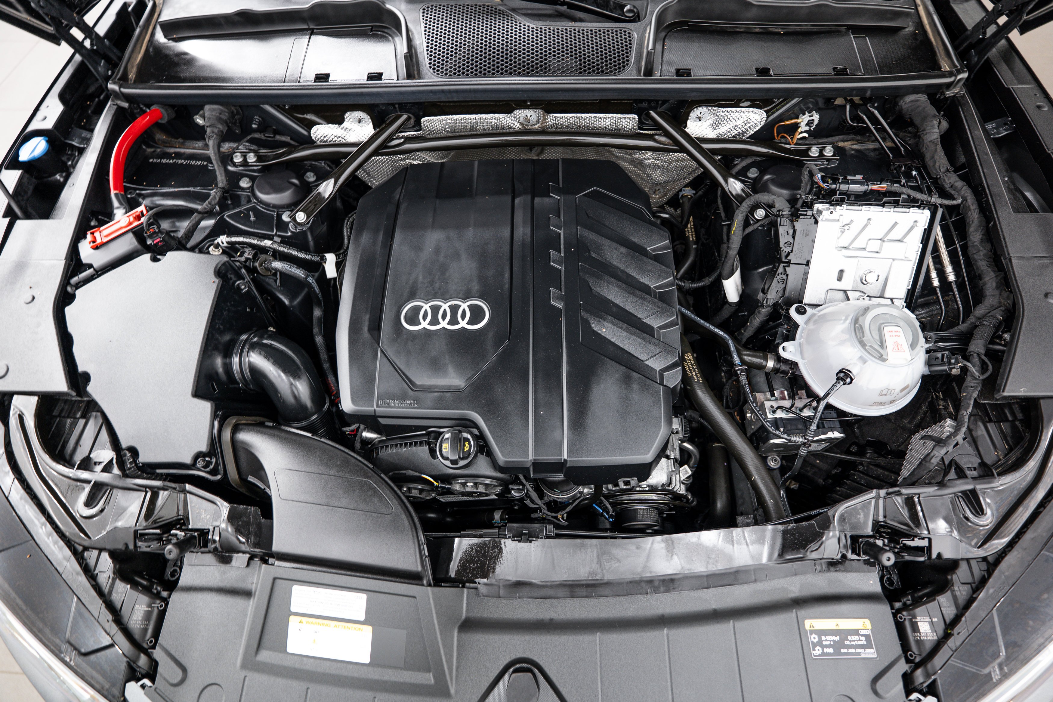 Certified Used 2023 Daytona Gray Pearl Effect Audi S line Premium image 20