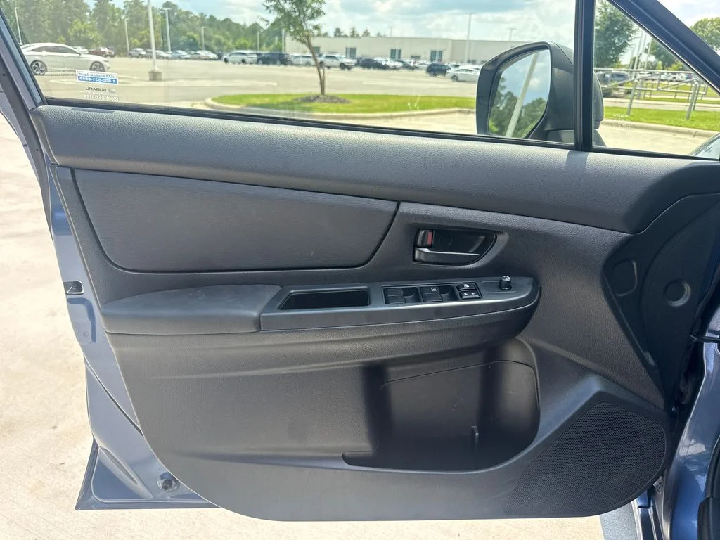 Used 2013 Marine Blue Pearl Subaru 2.0i image 13