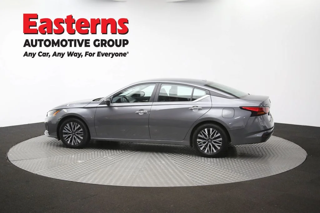 Used 2025 Gray Nissan 2.5 SV image 60