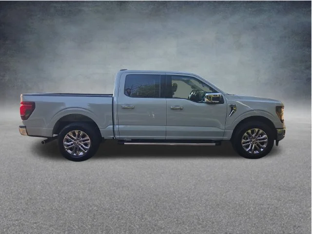 New 2026 Avalanche Ford XLT image 9