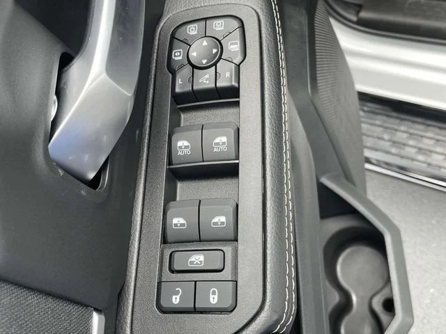 2025 RAM 2500 Big Horn - Photo 16