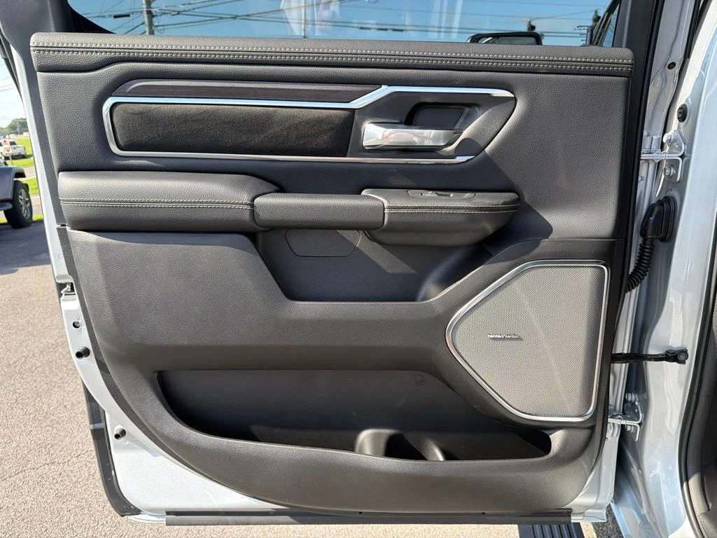 New 2026 Silver Zynith Exterior Paint RAM Laramie image 16