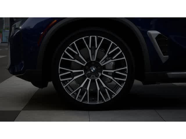 Used 2026 Tanzanite Blue II Metallic BMW sDrive40i image 7