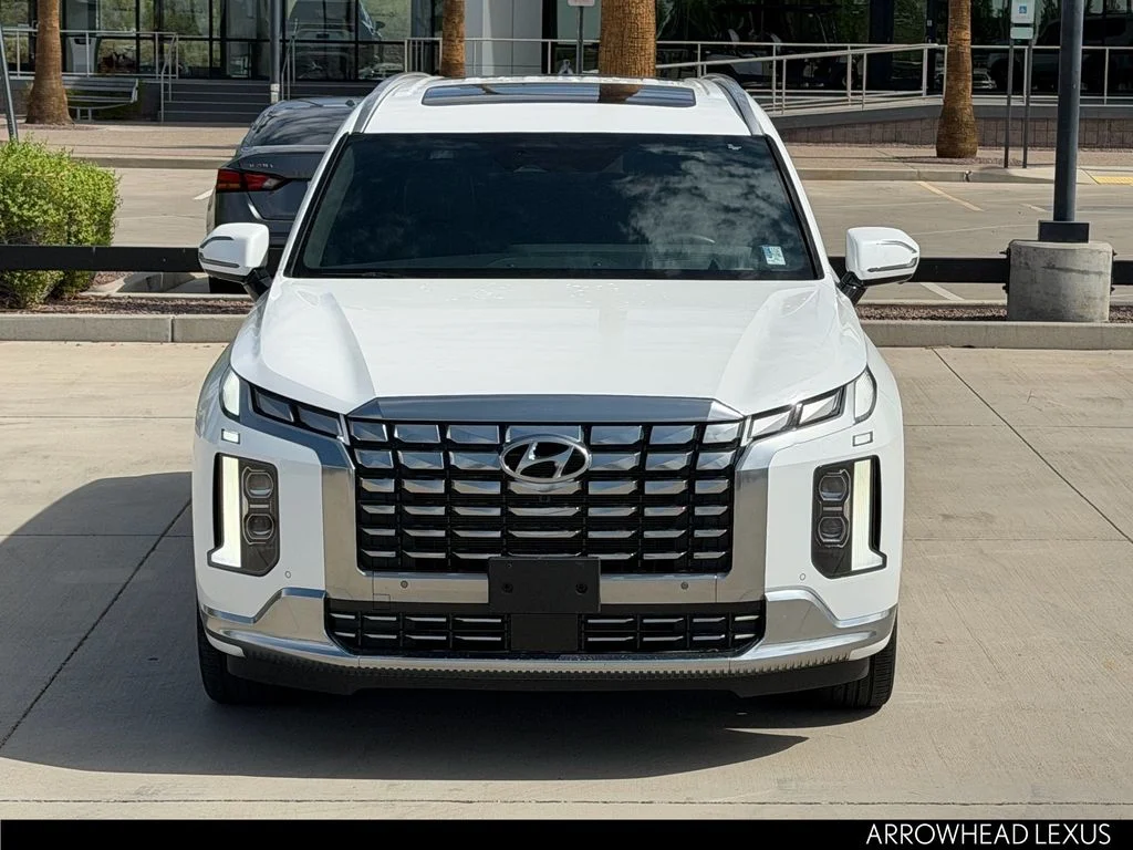 Used 2023 White Hyundai Calligraphy image 5