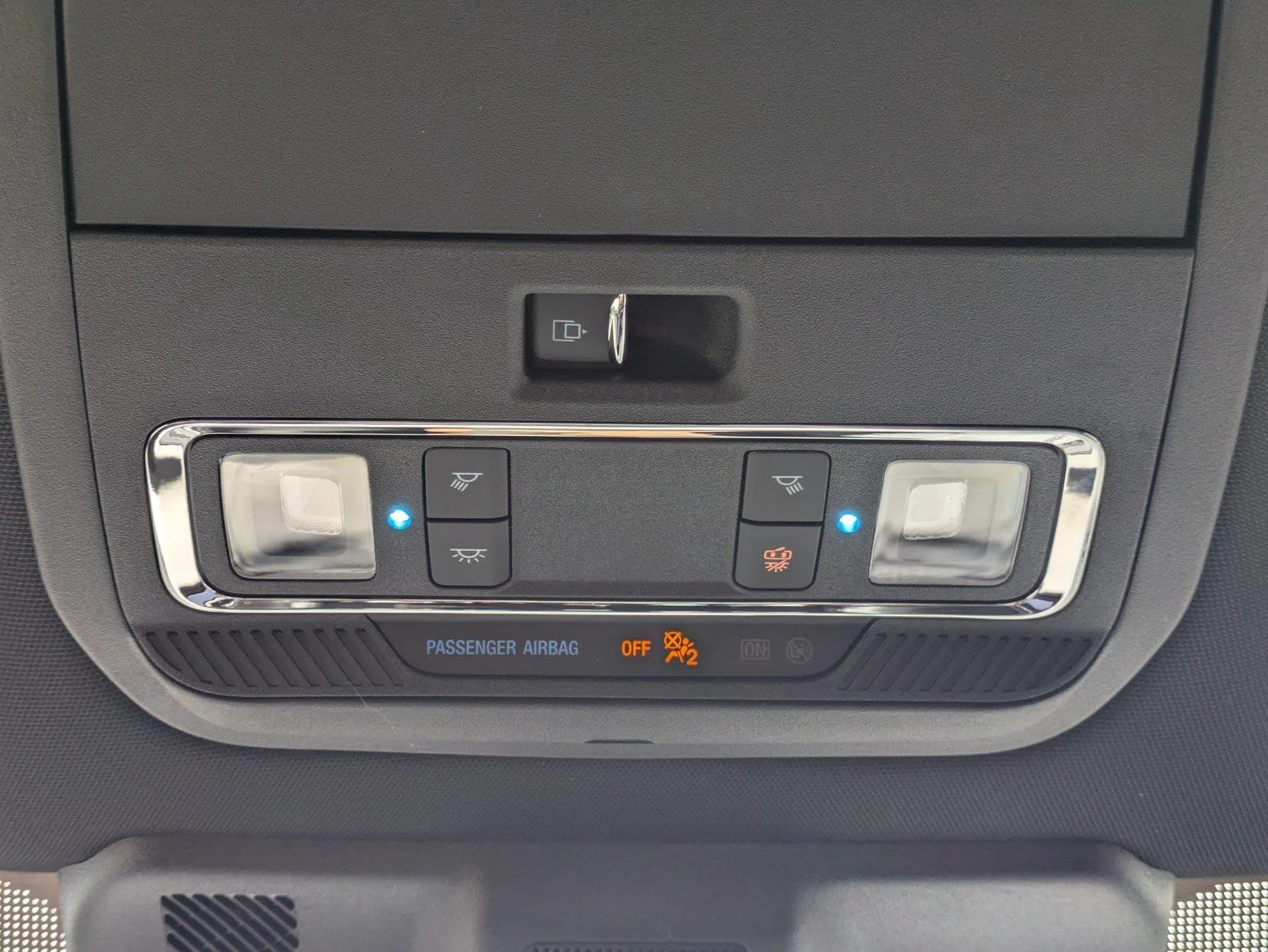 New 2026 Carbonized Gray Metallic Ford Lariat® image 27