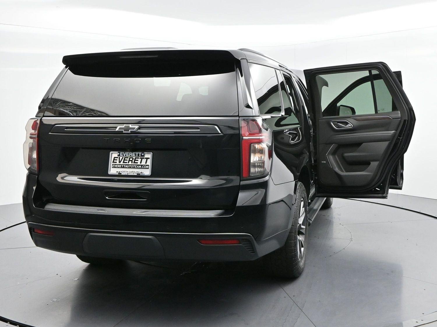 Used 2023 Black Chevrolet Z71 image 42