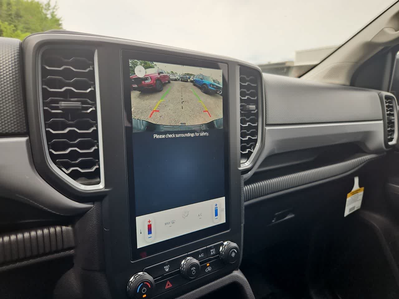 2025 Ford Ranger XL - Photo 19