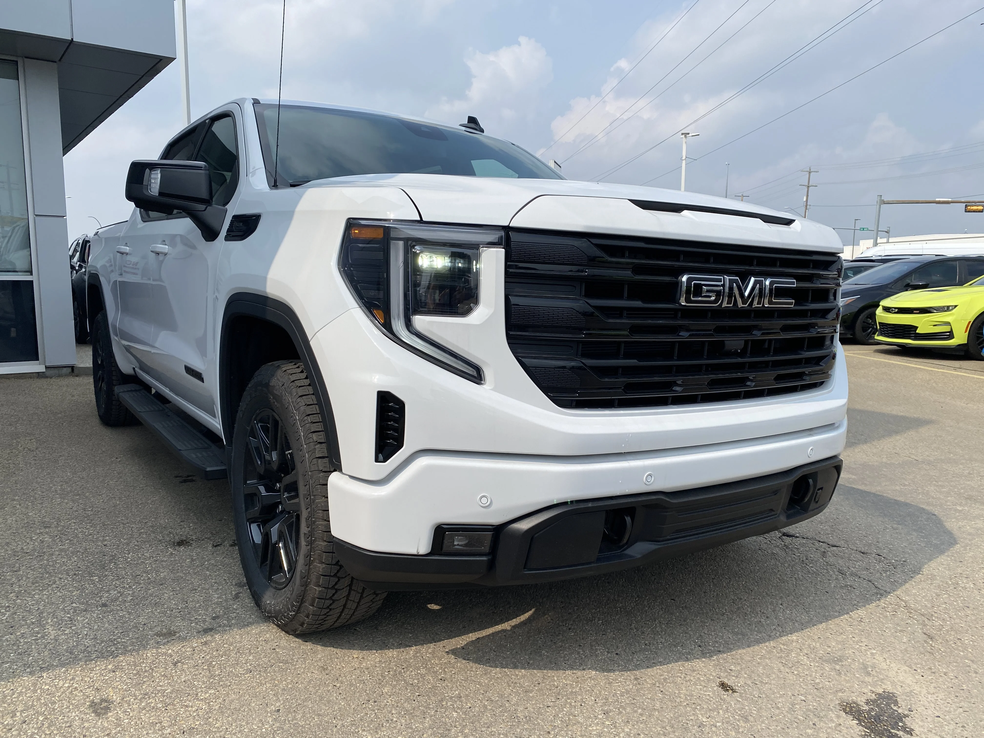 New 2026 Summit White GMC Elevation image 8