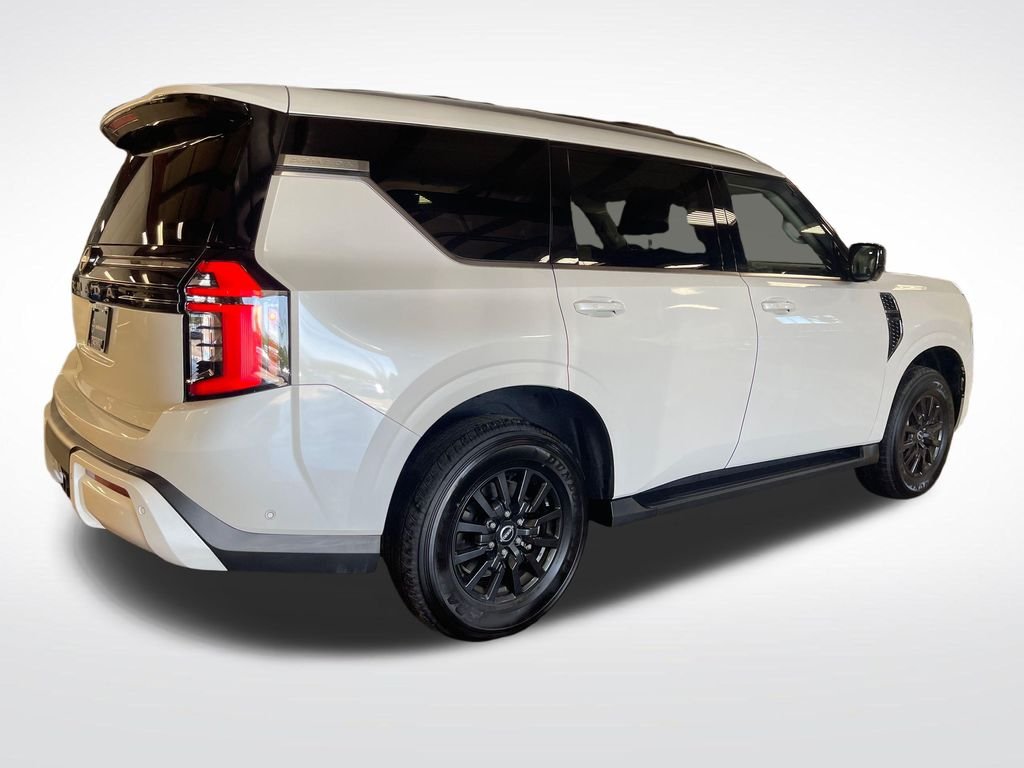 Used 2025 Aspen White Nissan SV image 5